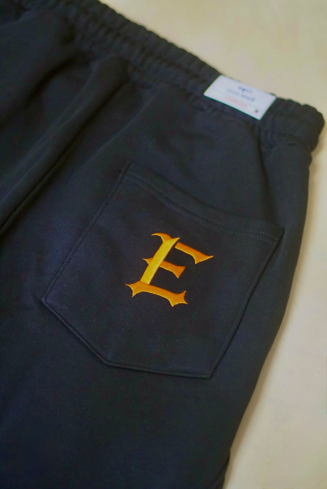 MOLTEN SIGIL: BAGGTY SWEATPANTS